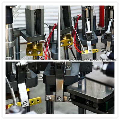 آلة تعبئة متعددة الرؤوس بتحكم PLC مع تنظيف تلقائي للسوائل الإلكترونية والزيوت الأساسية